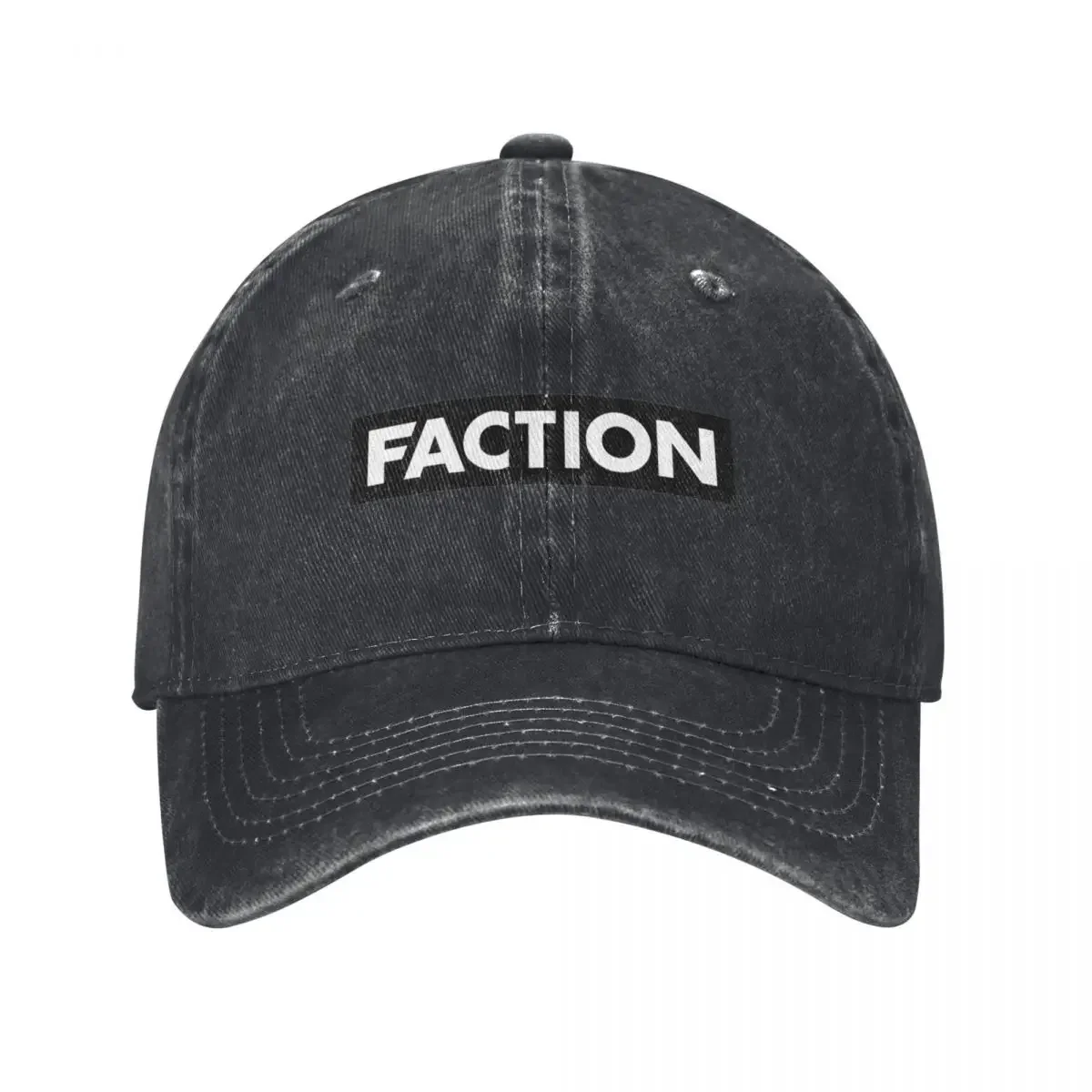 Outdoor Adventure Kids Party - Czapka z daszkiem Faction Snow Adventure,
